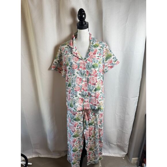 NWT The Met Metropolitan Museum of Art S/M European Floral Pajamas w/Pouch - Picture 16 of 16